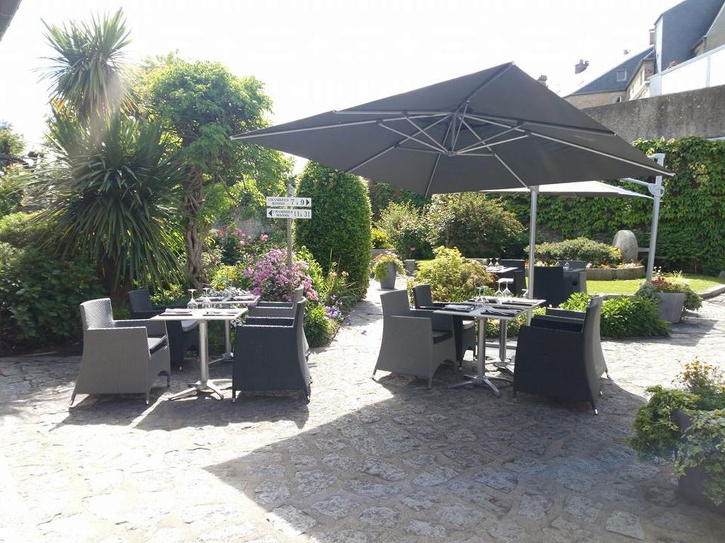 Hotel De La Croix D'Or Avranches Ngoại thất bức ảnh