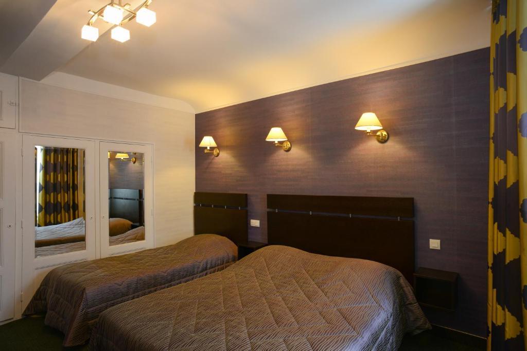 Hotel De La Croix D'Or Avranches Phòng bức ảnh