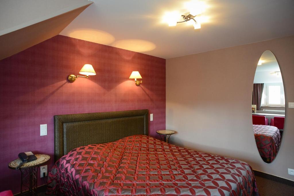 Hotel De La Croix D'Or Avranches Ngoại thất bức ảnh