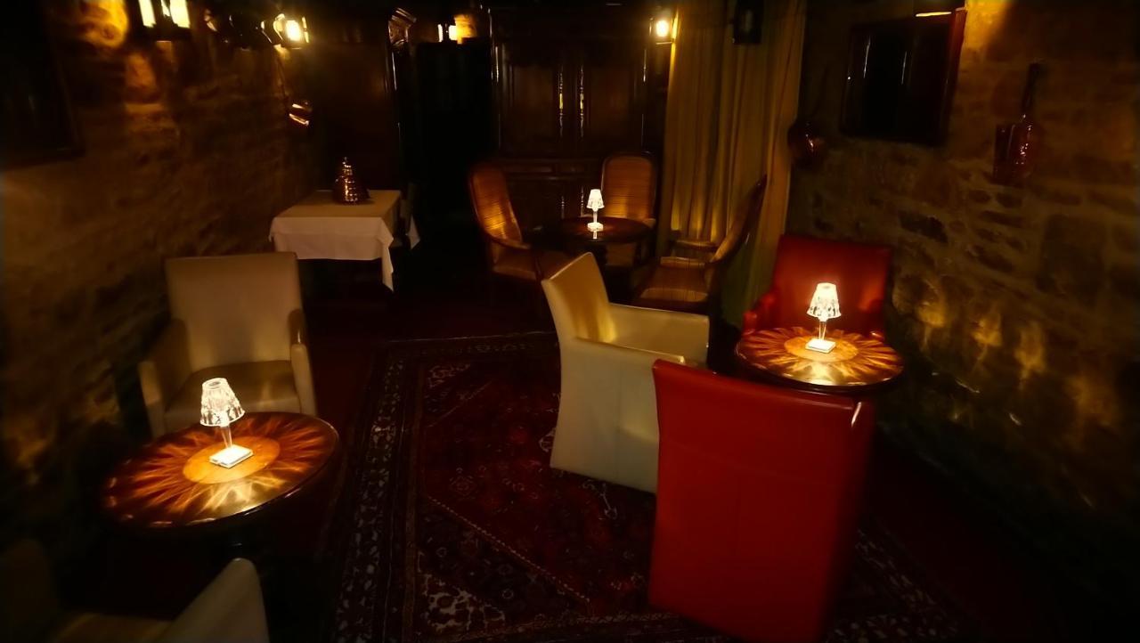 Hotel De La Croix D'Or Avranches Ngoại thất bức ảnh
