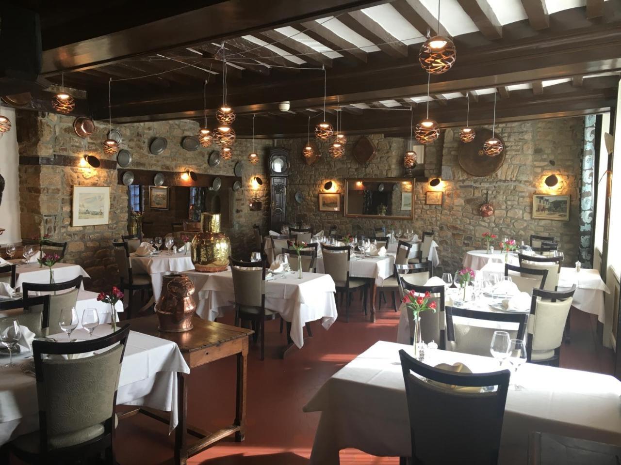 Hotel De La Croix D'Or Avranches Ngoại thất bức ảnh