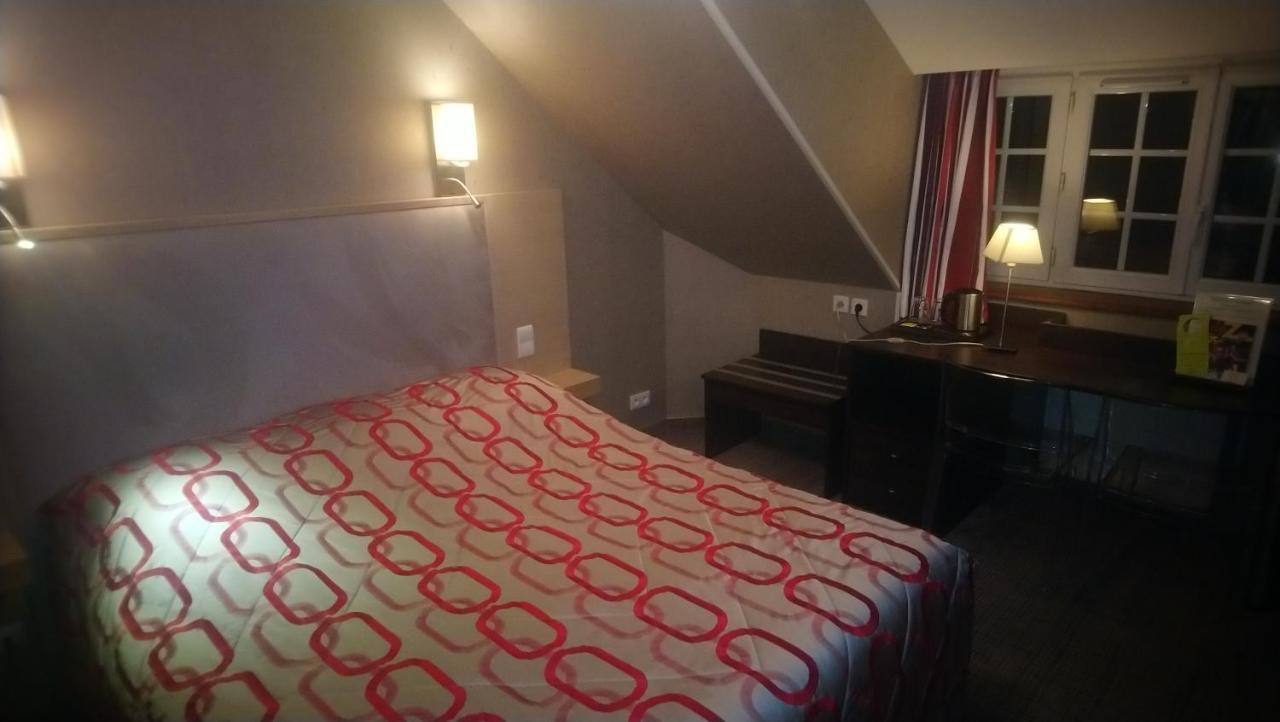 Hotel De La Croix D'Or Avranches Ngoại thất bức ảnh
